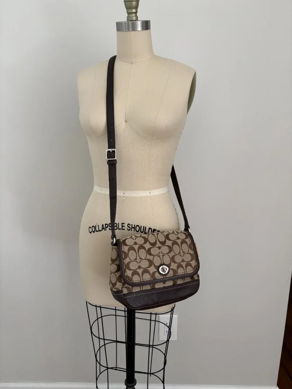COACH Signature Jacquard Turnlock Flap Crossbody Bag Brown Boho Mini Y2K Preppy